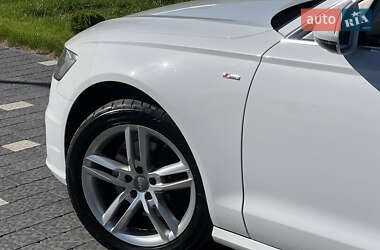 Седан Audi A6 2015 в 