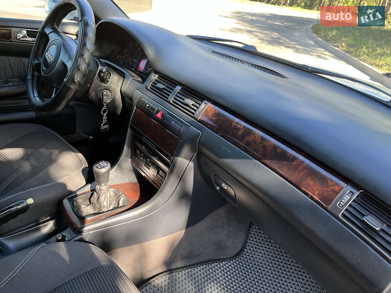 Універсал Audi A6 1998 в Дніпрі