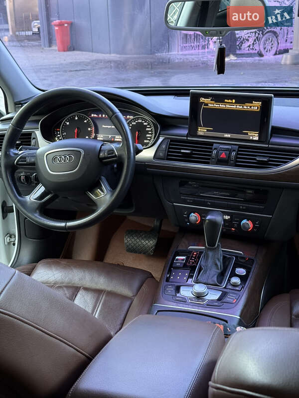 Седан Audi A6 2015 в Хмельницком