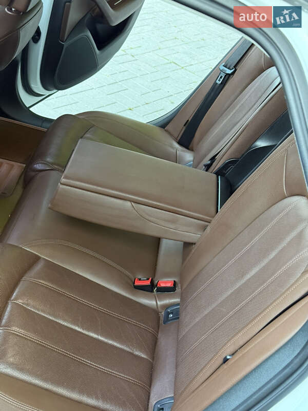 Седан Audi A6 2015 в Хмельницком