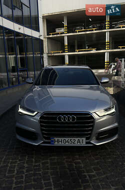 Седан Audi A6 2015 в 