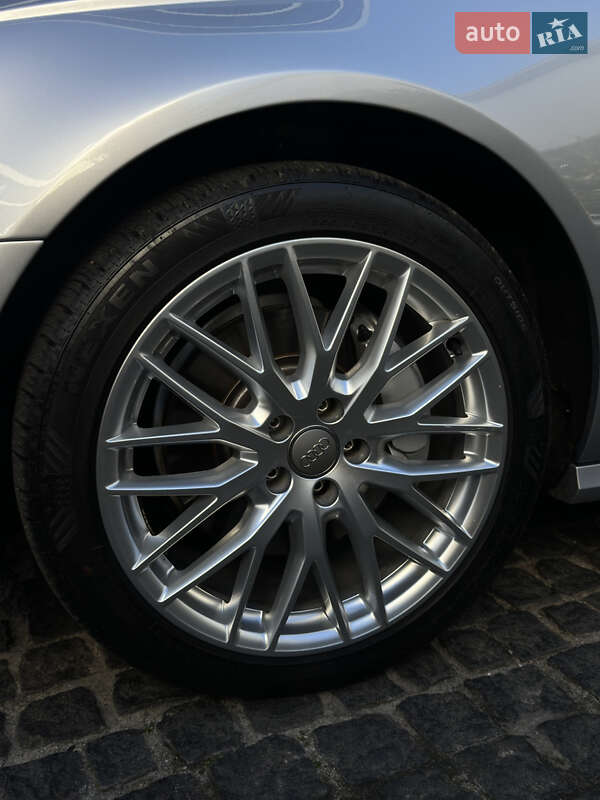 Седан Audi A6 2015 в Одессе
