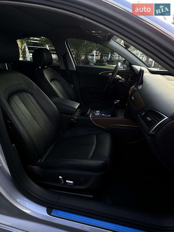Седан Audi A6 2015 в Одессе