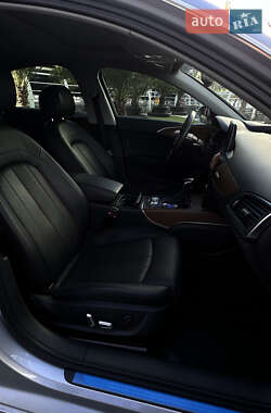 Седан Audi A6 2015 в 