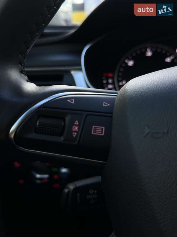 Седан Audi A6 2015 в Одессе