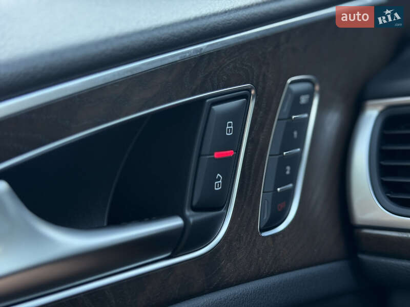Седан Audi A6 2016 в Днепре