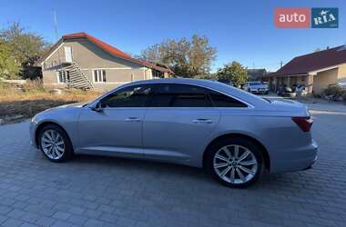 Седан Audi A6 2019 в 