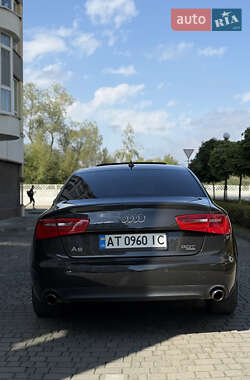 Седан Audi A6 2012 в 