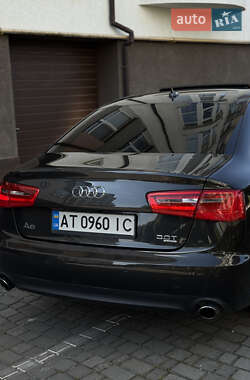 Седан Audi A6 2012 в 