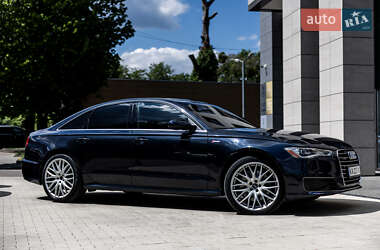 Седан Audi A6 2016 в 