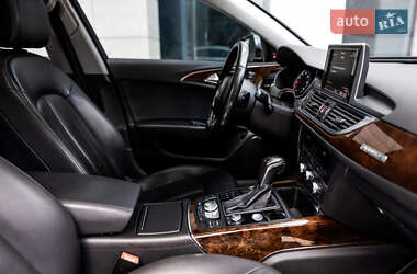 Седан Audi A6 2016 в 