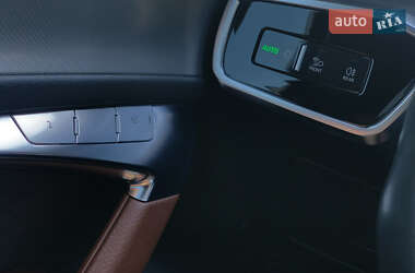 Универсал Audi A6 2019 в 