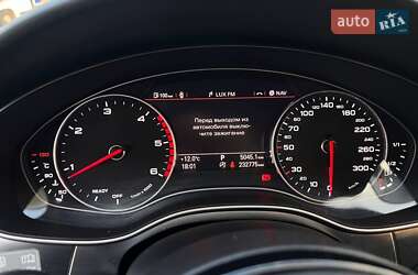 Седан Audi A6 2015 в 