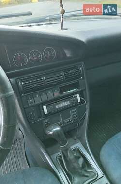 Седан Audi A6 1995 в 