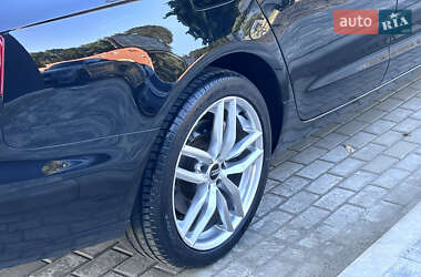 Седан Audi A6 2012 в 