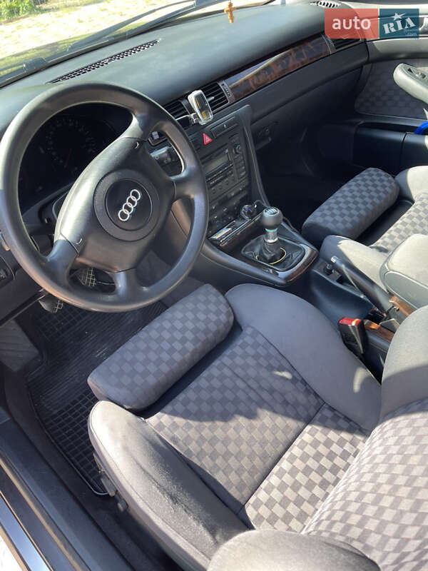 Универсал Audi A6 2000 в Чернигове