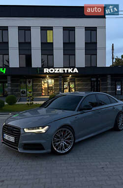 Седан Audi A6 2015 в 