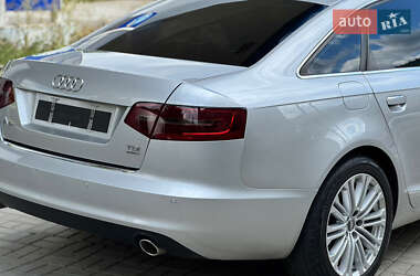 Седан Audi A6 2010 в 