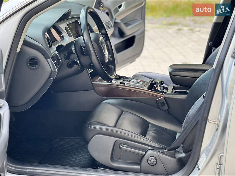 Седан Audi A6 2010 в Рахові