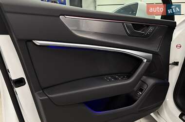 Седан Audi A6 2018 в 