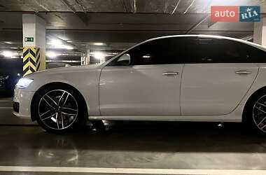 Седан Audi A6 2016 в 