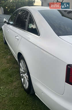 Седан Audi A6 2013 в 