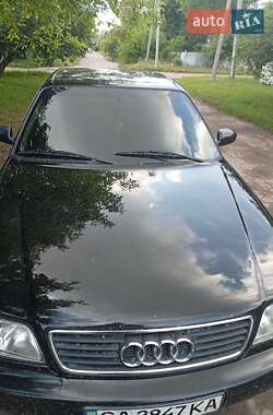 Седан Audi A6 1997 в Черкасах