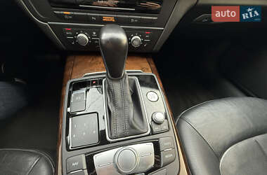 Седан Audi A6 2015 в 