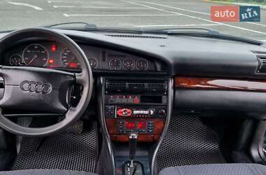 Универсал Audi A6 1995 в 