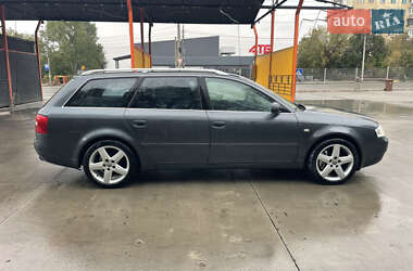 Универсал Audi A6 2004 в 