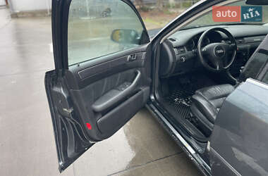 Универсал Audi A6 2004 в 