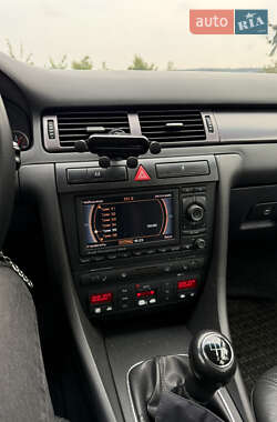 Универсал Audi A6 2003 в 