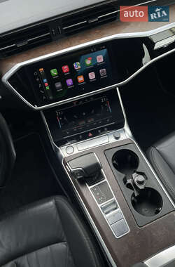 Седан Audi A6 2020 в 