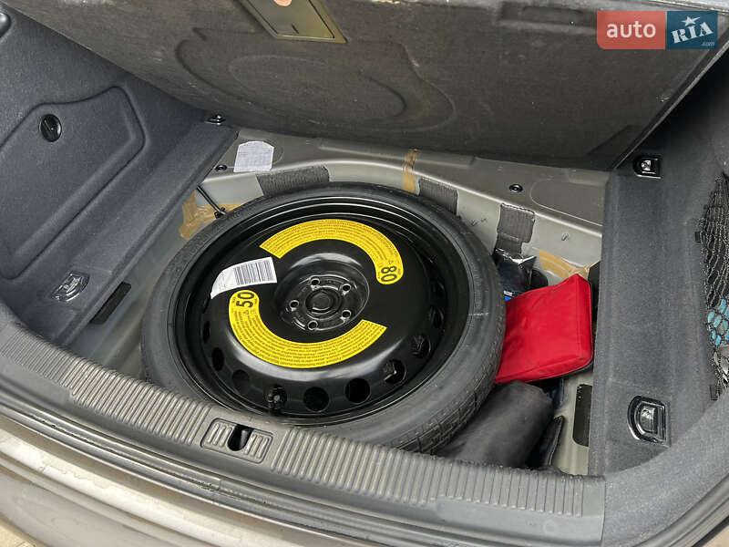 Седан Audi A6 2014 в Киеве