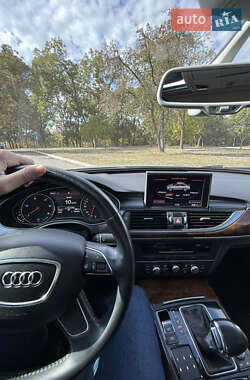 Седан Audi A6 2013 в 
