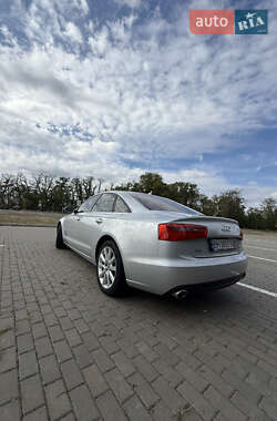 Седан Audi A6 2013 в 