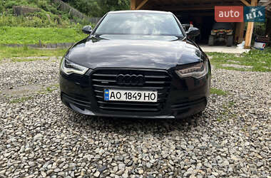 Седан Audi A6 2011 в Рахове