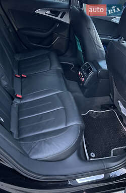 Седан Audi A6 2011 в Рахове