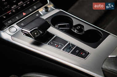 Седан Audi A6 2020 в 
