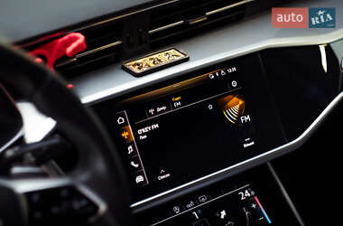 Седан Audi A6 2020 в 