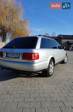 Універсал Audi A6 1996 в 