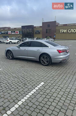 Седан Audi A6 2019 в 