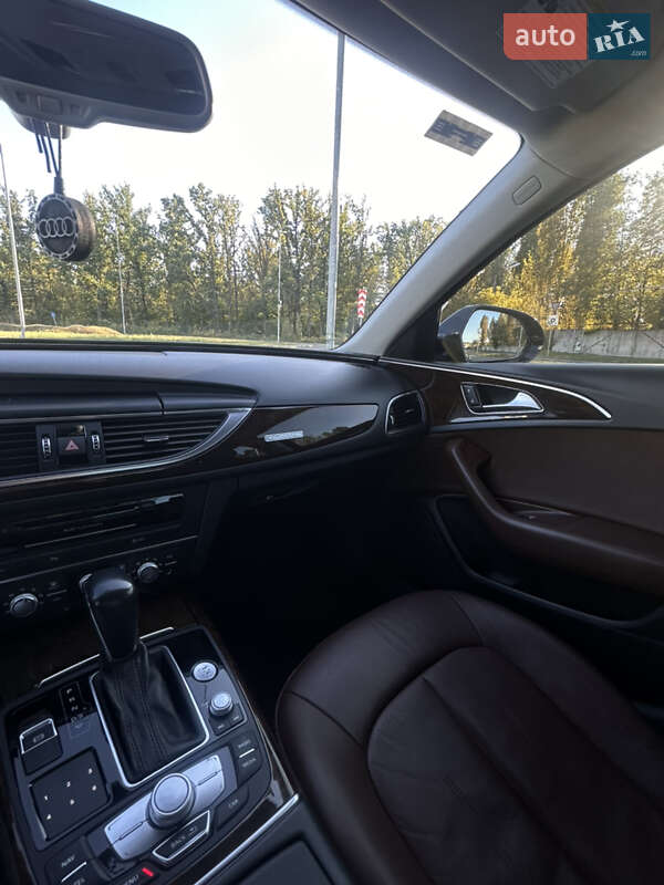 Седан Audi A6 2017 в Киеве