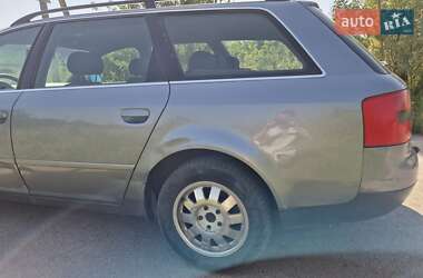 Универсал Audi A6 1998 в 