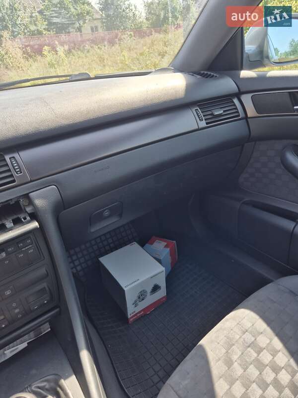 Універсал Audi A6 1998 в Брусилові