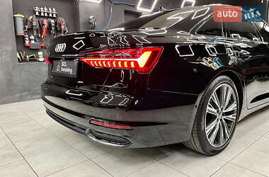 Седан Audi A6 2019 в 