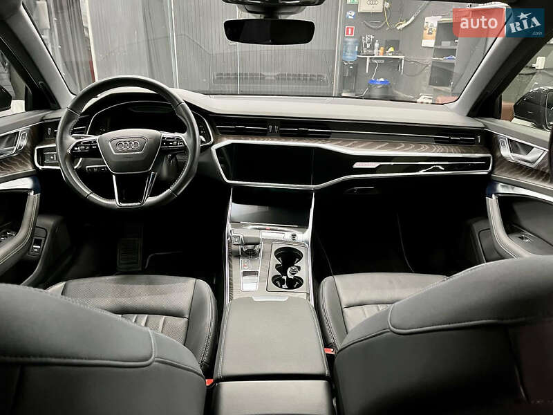 Седан Audi A6 2019 в Киеве