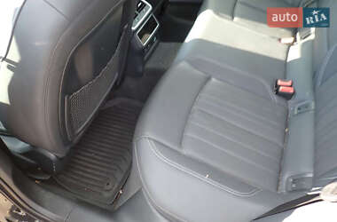 Седан Audi A6 2020 в 