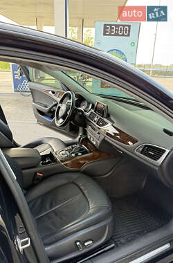 Седан Audi A6 2015 в 