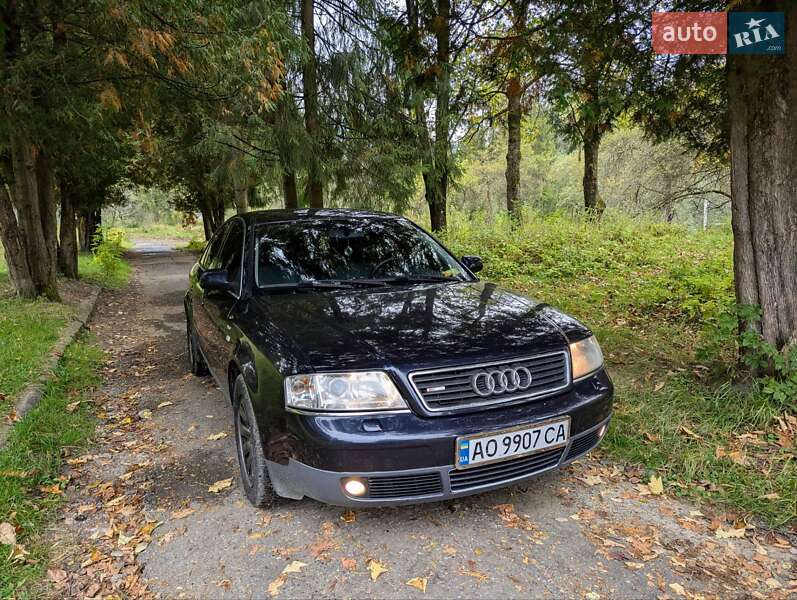Седан Audi A6 2001 в Межгорье